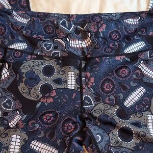 CVG - Constantly Varied Gear Sugar Skull Capri Leggings